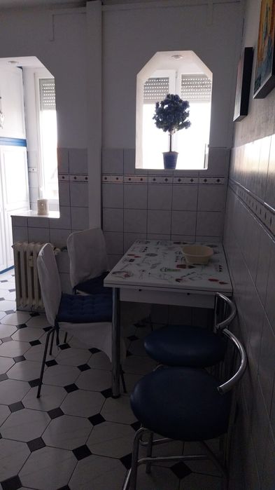 Apartment 3 camere de inchiriat direct de la propietar