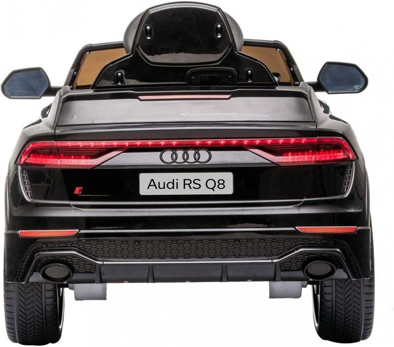Masinuta electrica pentru copii Audi RS Q8