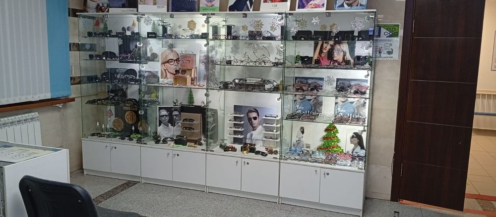 Витрины Продам!!!