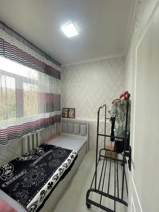 СРОЧНО !! Продается квартира в Яшнабаде 2/3/4 ( 50 кв/м ) Асалабад 1