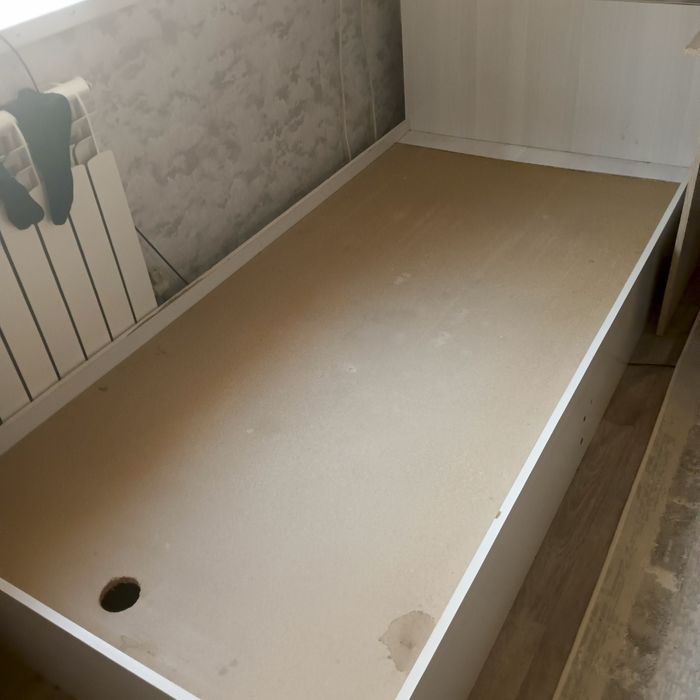 2 Кровати и шифоньер