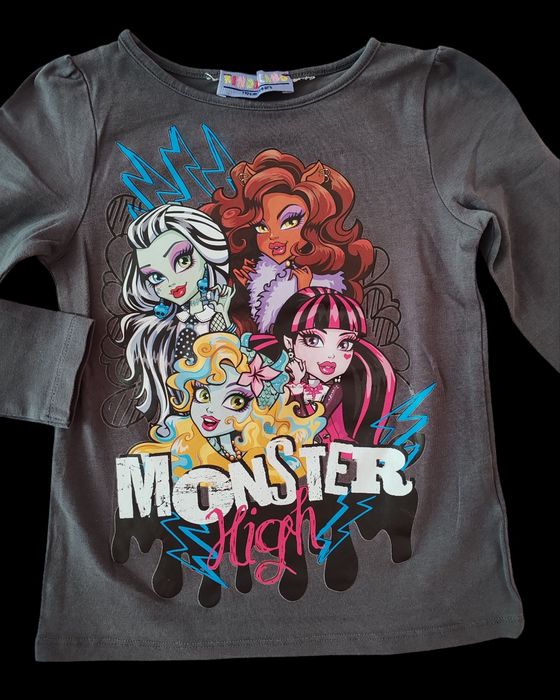 Детски дрешки 110 см. Обща цена 30 лв.