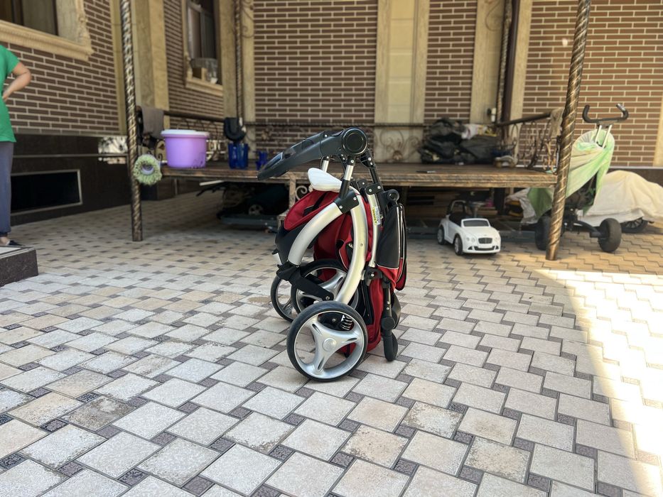 Продается детская коляска Chilena