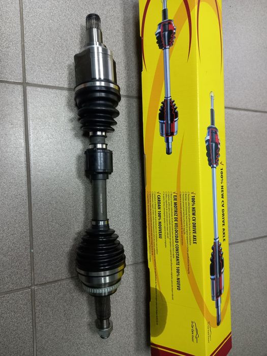 Привод левый камри-40