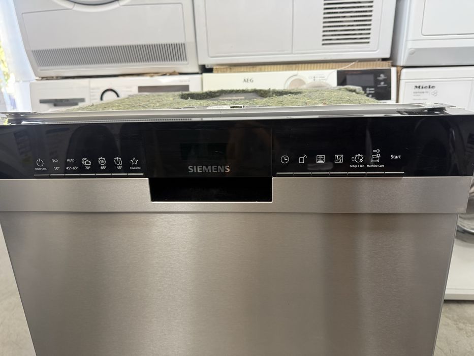 Съдомиялна машина за полу вграждане Siemens Iq500 60 см