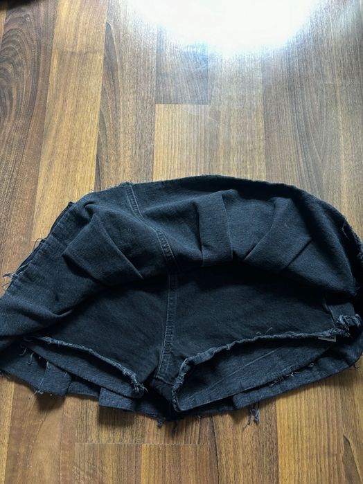 мини пола с шорти BERSHKA