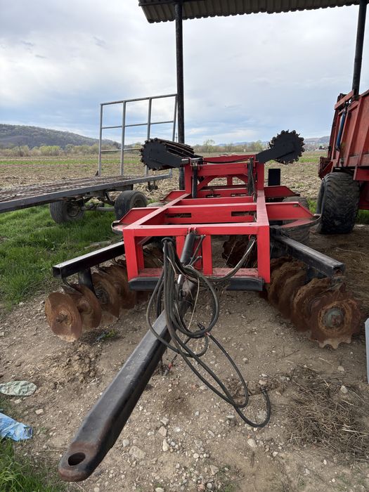 Semanatoare de porumb 6 randuri si Disc de 6 metri