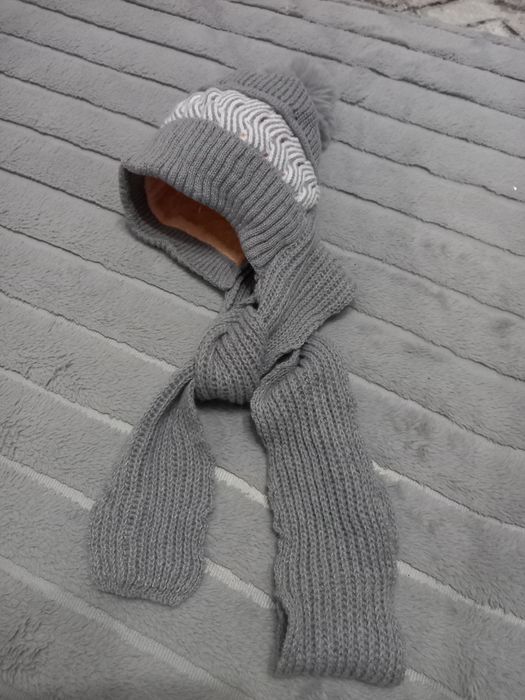 Шапка детская нова