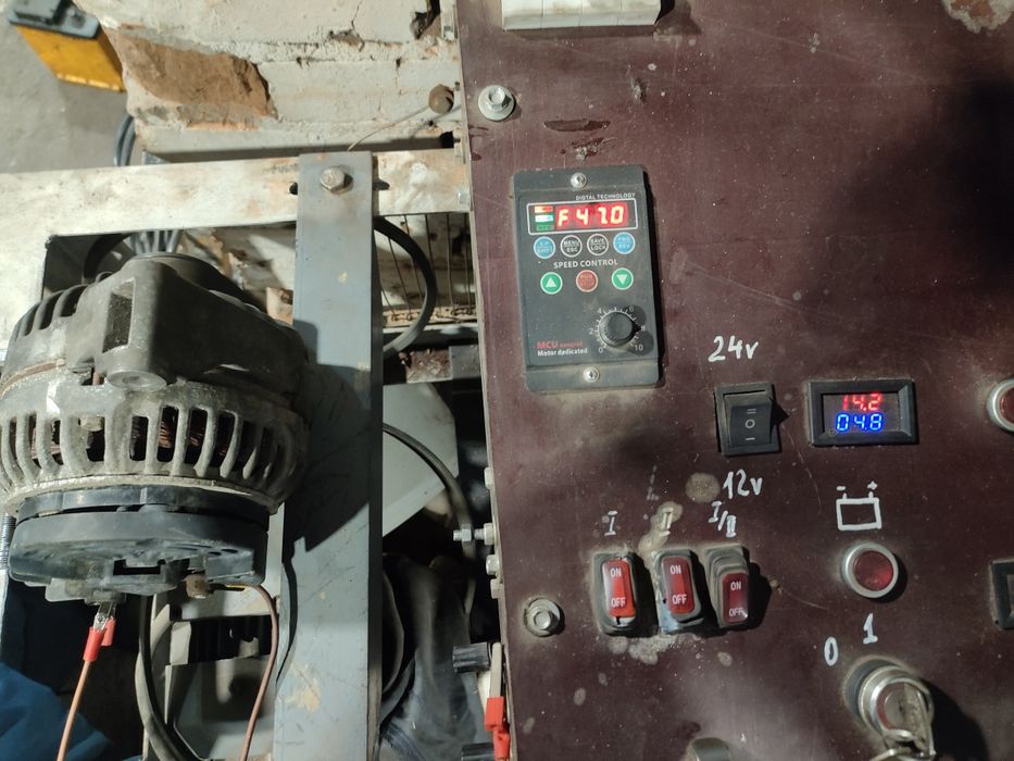 Генератор на Мерседес Е-320