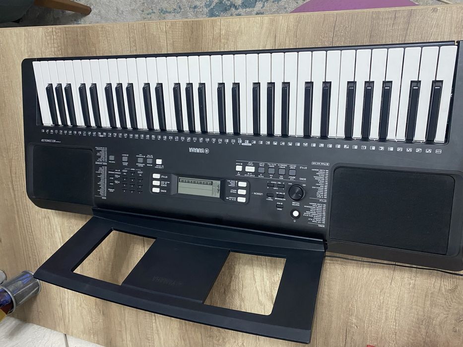 Синтезатор YAMAHA