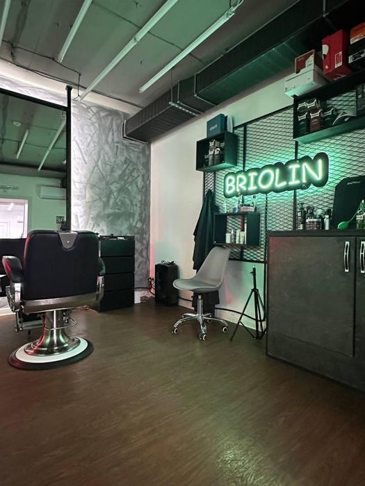 СРОЧНО ПРОДАМ готовый Барбершоп  BRIOLIN