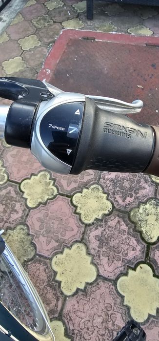 Vând bicicletă oraș Elops 540