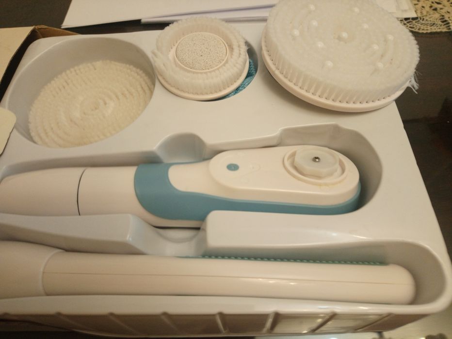 Aparat  nou de MASAJ  Gyro Spa