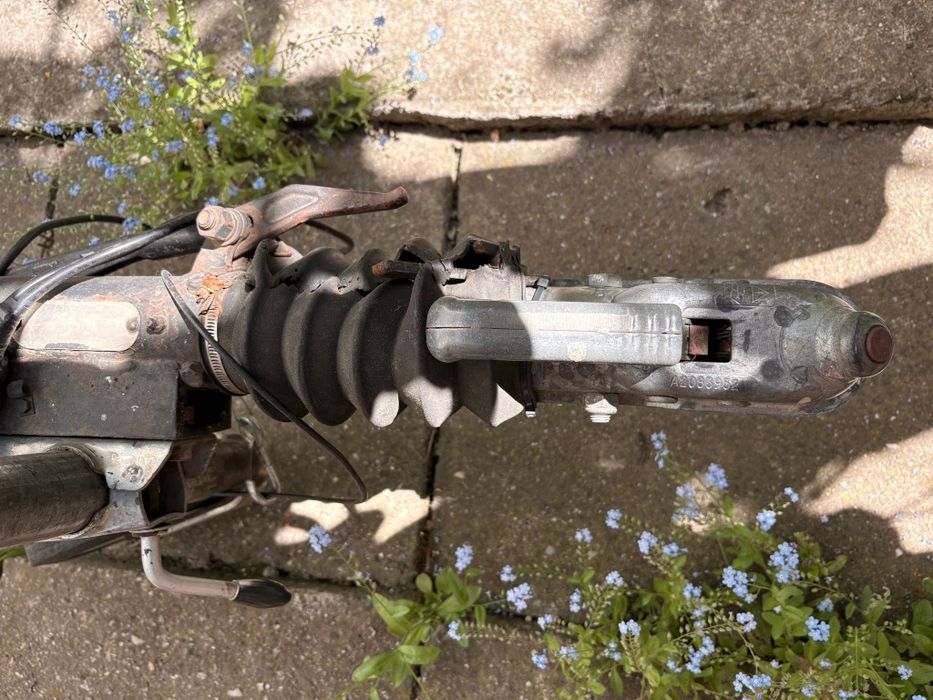 Remorca 750kg cu sistem de Franare