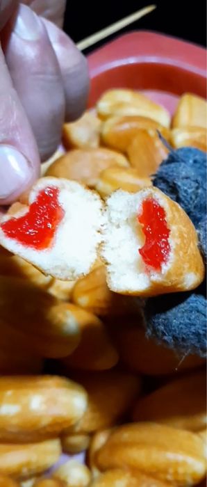 Tayyor. Keks. Aparat.