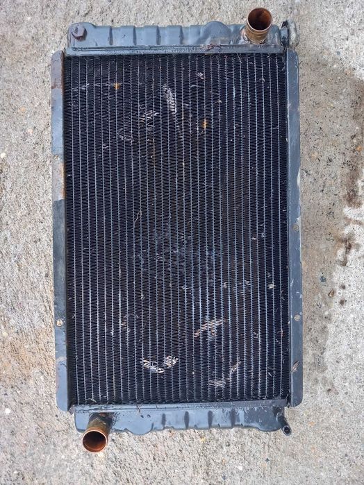 Vand radiator dacia 1300 sau 1310