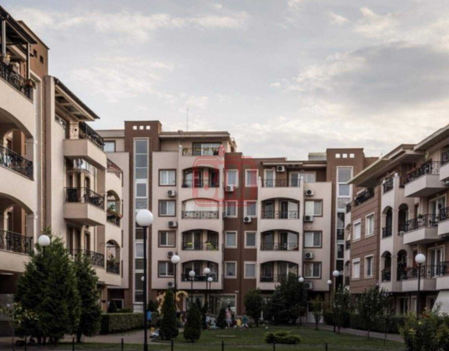 Продава се Едностаен апартамент в Пловдив, Център - 71 кв.м за 1200 €/кв.м - Снимка #2