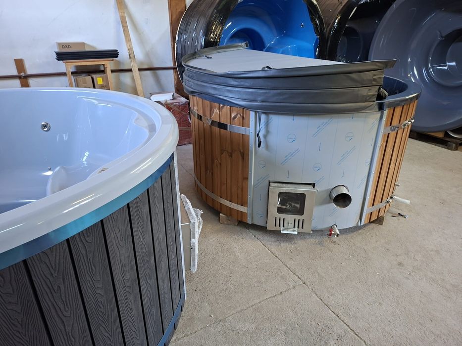 Джакузи на дърва външно с всички екстри