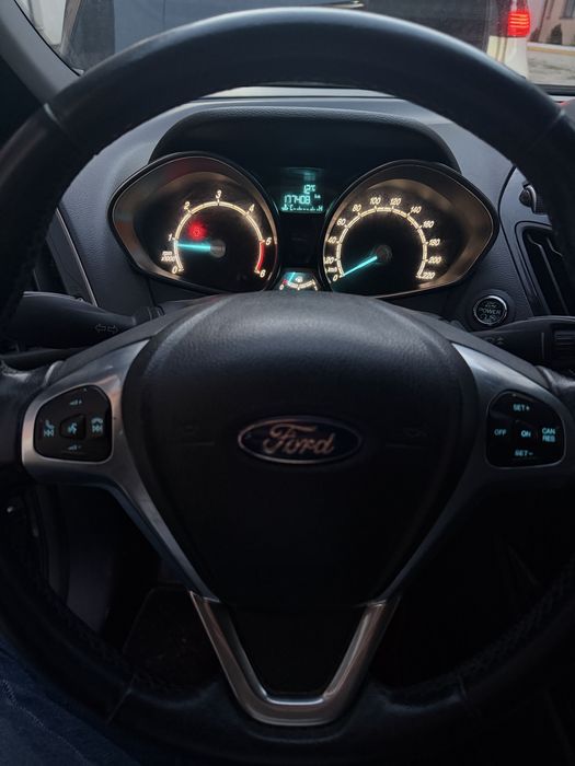 Ford B-max 1.5 d 177 km 2018 Euro 6  4499 euro