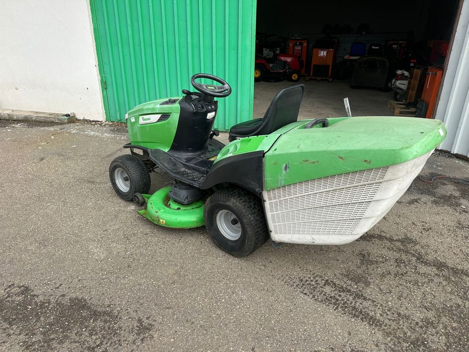 Tractoras tuns iarba viking 23cp