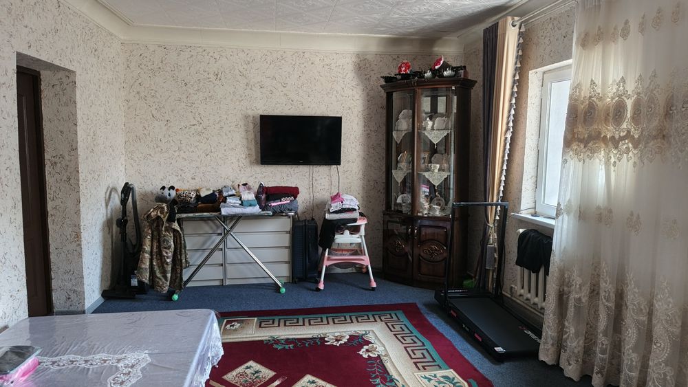 Uy sotladi 6 xona eski 6 xona yengi 9 sotix