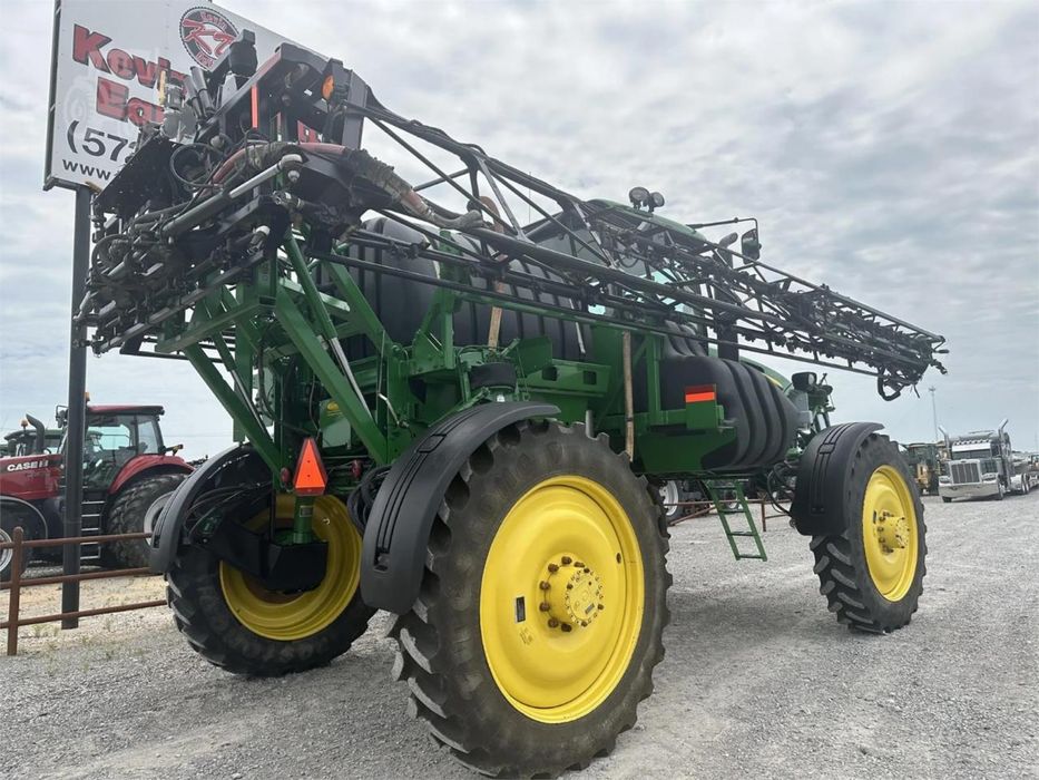 Продам опрыскиватель John Deree 4730 в отличном состоянии