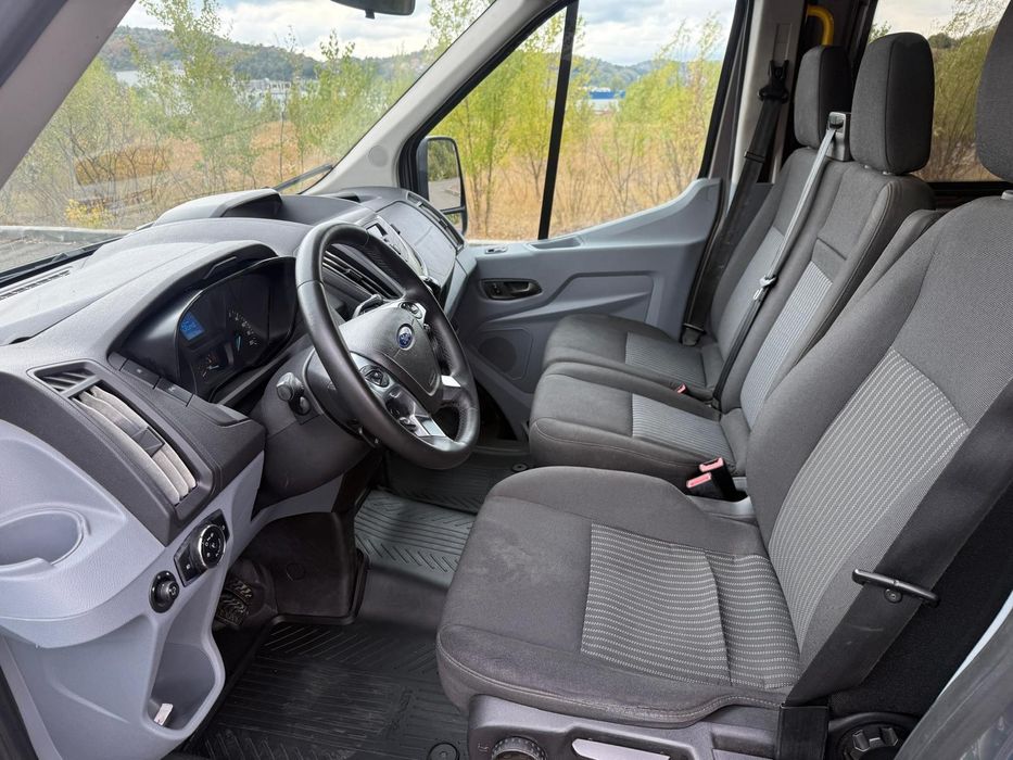 Ford Transit 8+1 2018