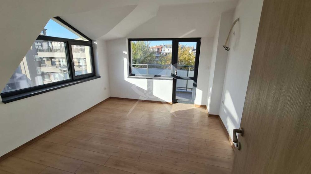 Продава се Многостаен апартамент в Пловдив, Кършияка - 105 кв.м за 1429 €/кв.м - Снимка #3