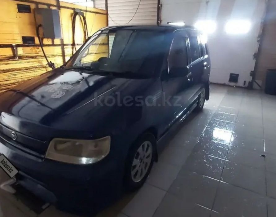Продам Ниссан Куб 2001