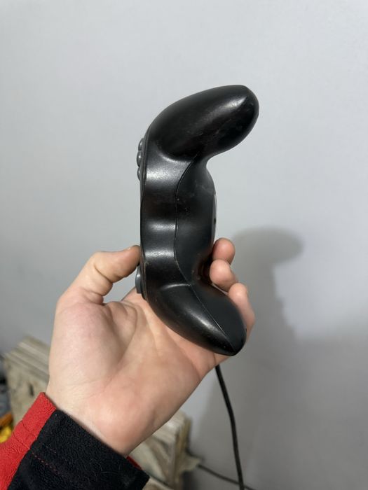 Джостик для PC Sega  Genius MaxFire G-08XU