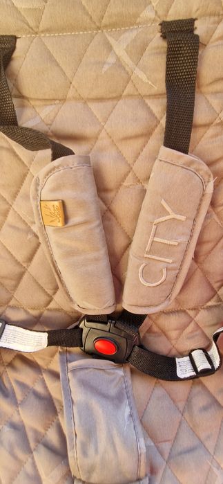 Детска лятна количка Chipolino City бежов цвят