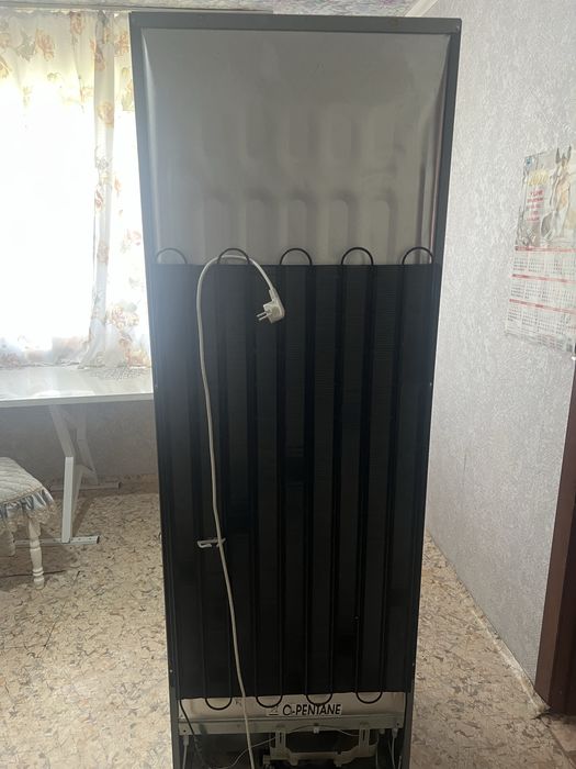 Холодильник indesit матор менять надо
