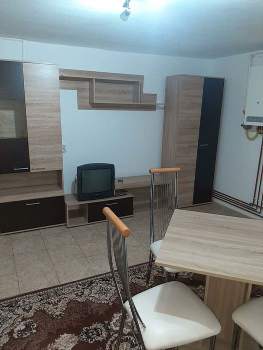 Garsoniera de inchiriat in Resita