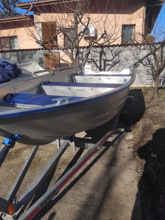 Извънбордови мотори.лодки, аксесоари