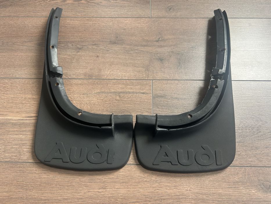 Передний брызговик  (оригинал)