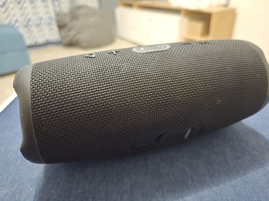 JBL Charge 5 black
