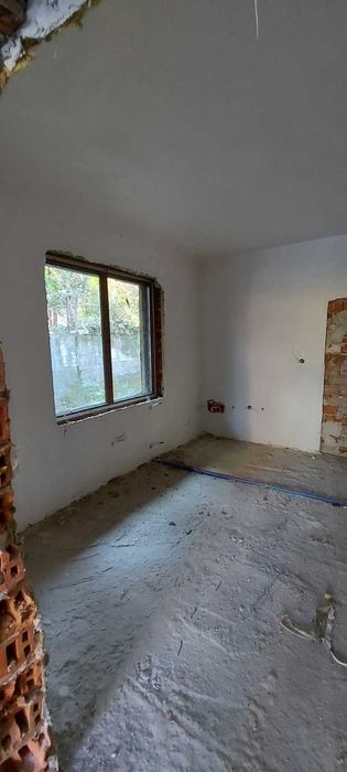 Продава се Къща в Гълъбово - 500 кв.м за 126 €/кв.м - Снимка #4