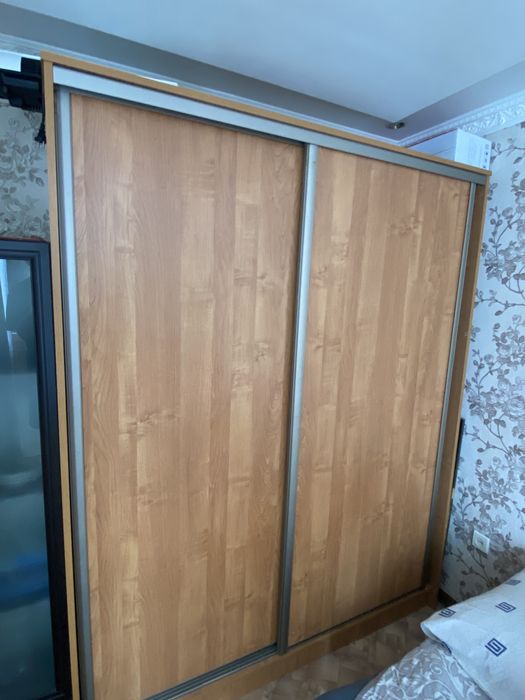 Продам шкаф в хорошем состоянии