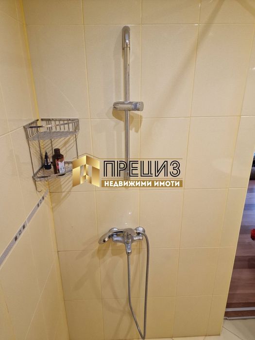 Продажба 2-стаен гр. Шумен - Пазара 77m²