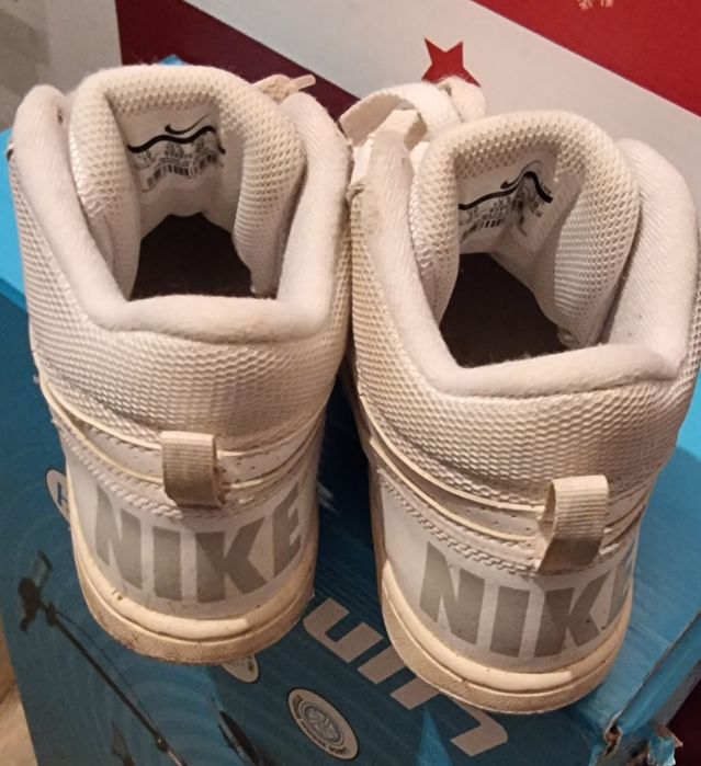 Кецове на найк 32 номер