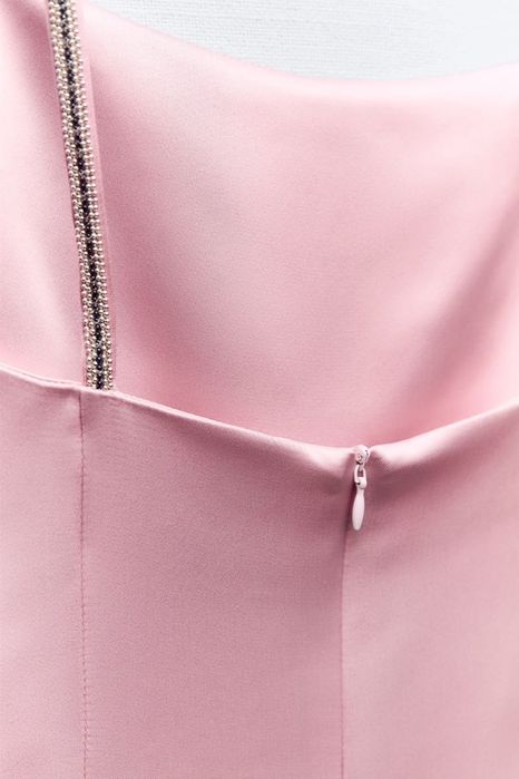 Платье Zara Xs розовое