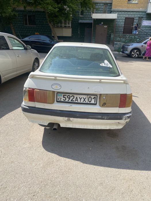 Продам ауди 80 б3