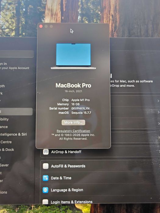 MacBook Pro 16' 16GB RAM 512GB M1 Pro