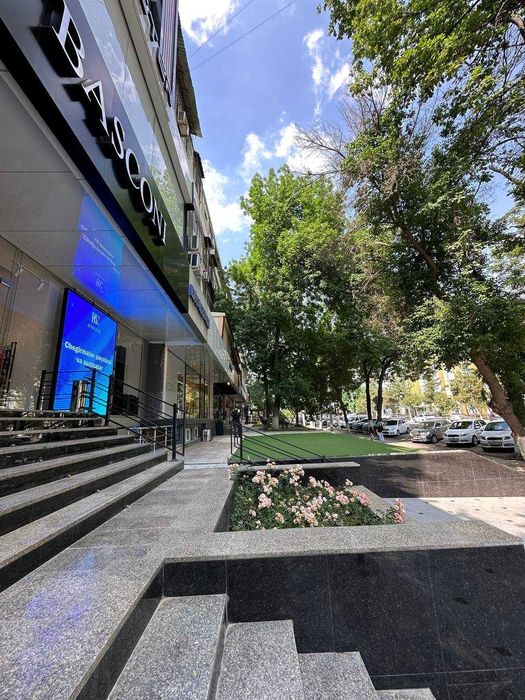 Сдается офис 155 кв.м Центр Ц 1 ул.С.Азимова Посольство Франции