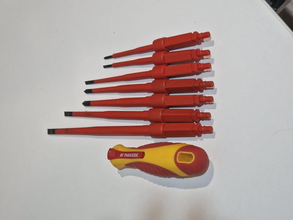 Set surubelnite pentru electricitate