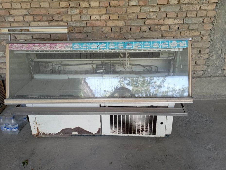Халадильник для магазина в хорошем состоянии
