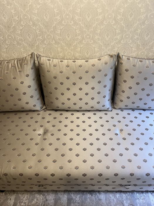 Диван удобный