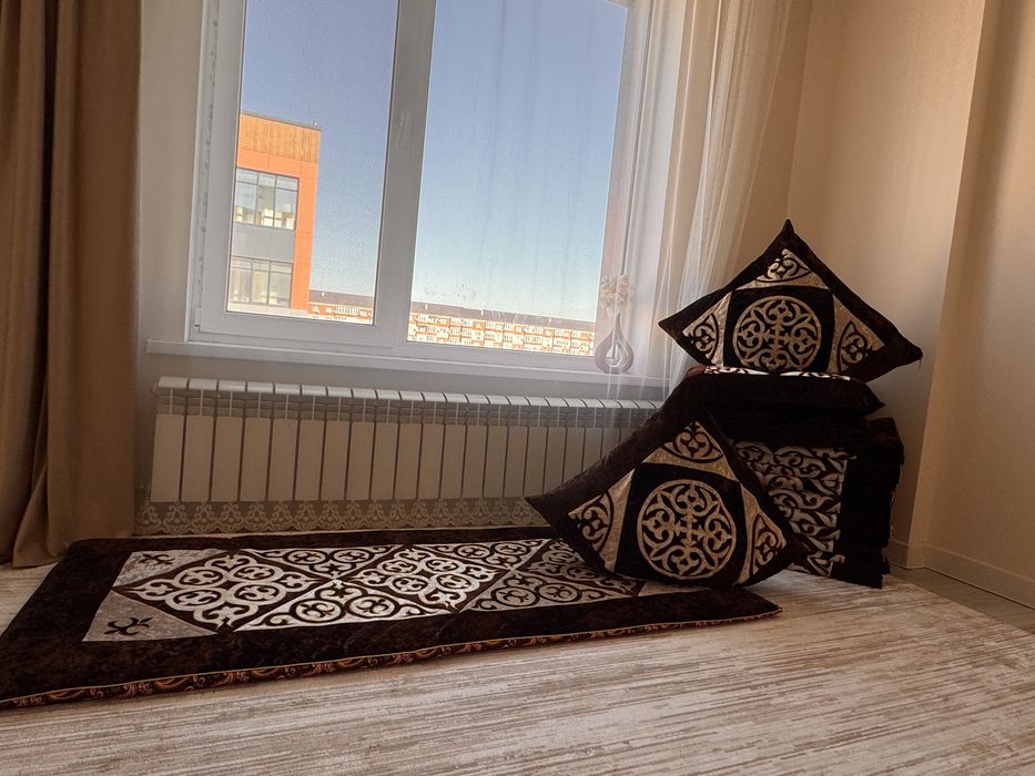 Сандык и корпе, көпшік