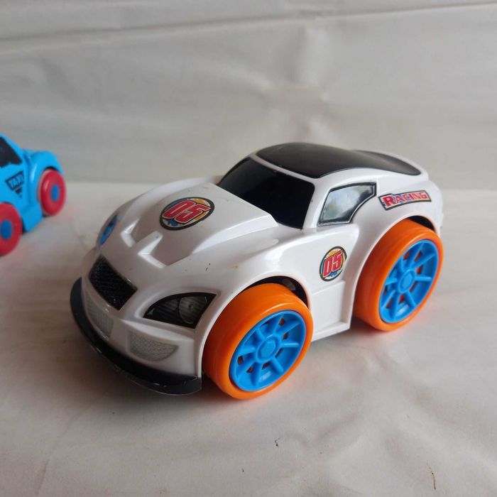 lot SH mașinuțe pentru copii mici, stare bună, funcționale