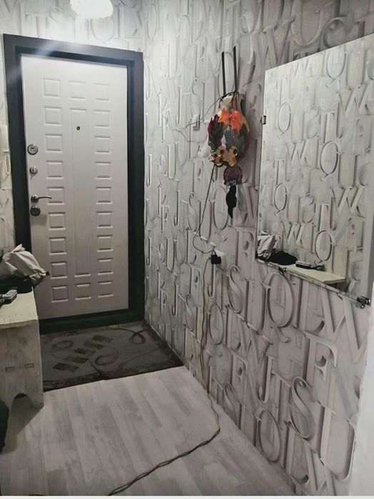 Продам 2 комнатную квартиру   20 мкр.